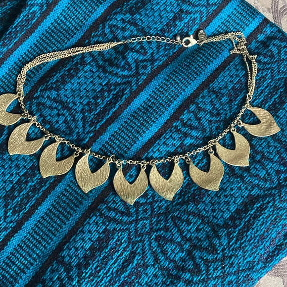 Necklace Bundle - Picture 4 of 5